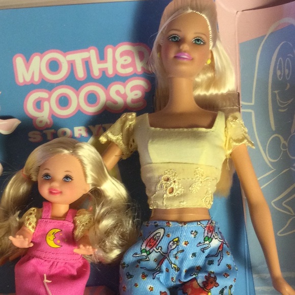 Vintage Barbie and Kelly Mother Goose Barbie Dolls - Picture 10 of 11